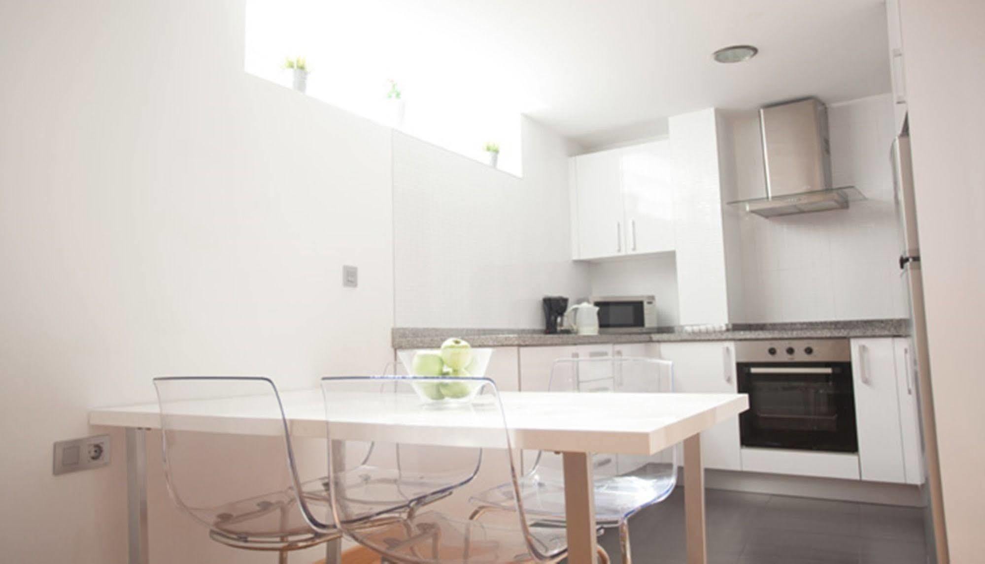 Apartamentos Globus By Be Alicante Exterior photo